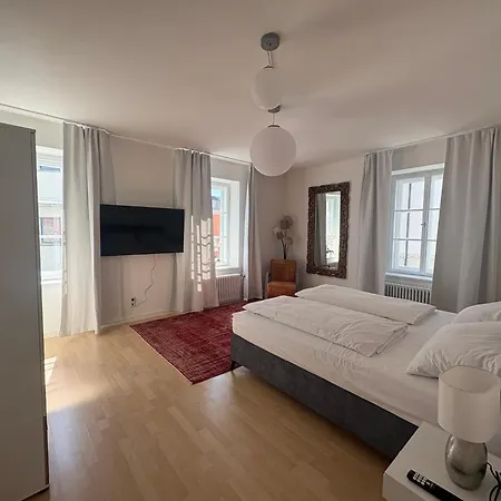 Zentrale Altbauwohnung 아파트 잉골슈타트