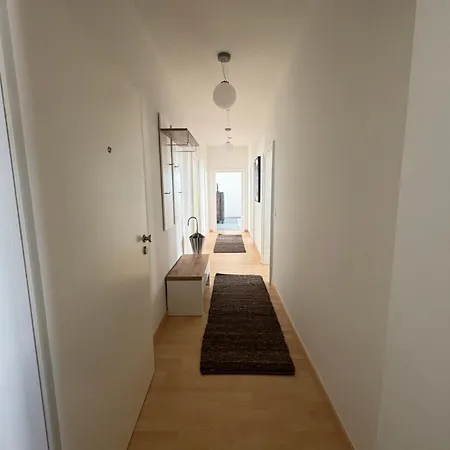 Zentrale Altbauwohnung Apartment